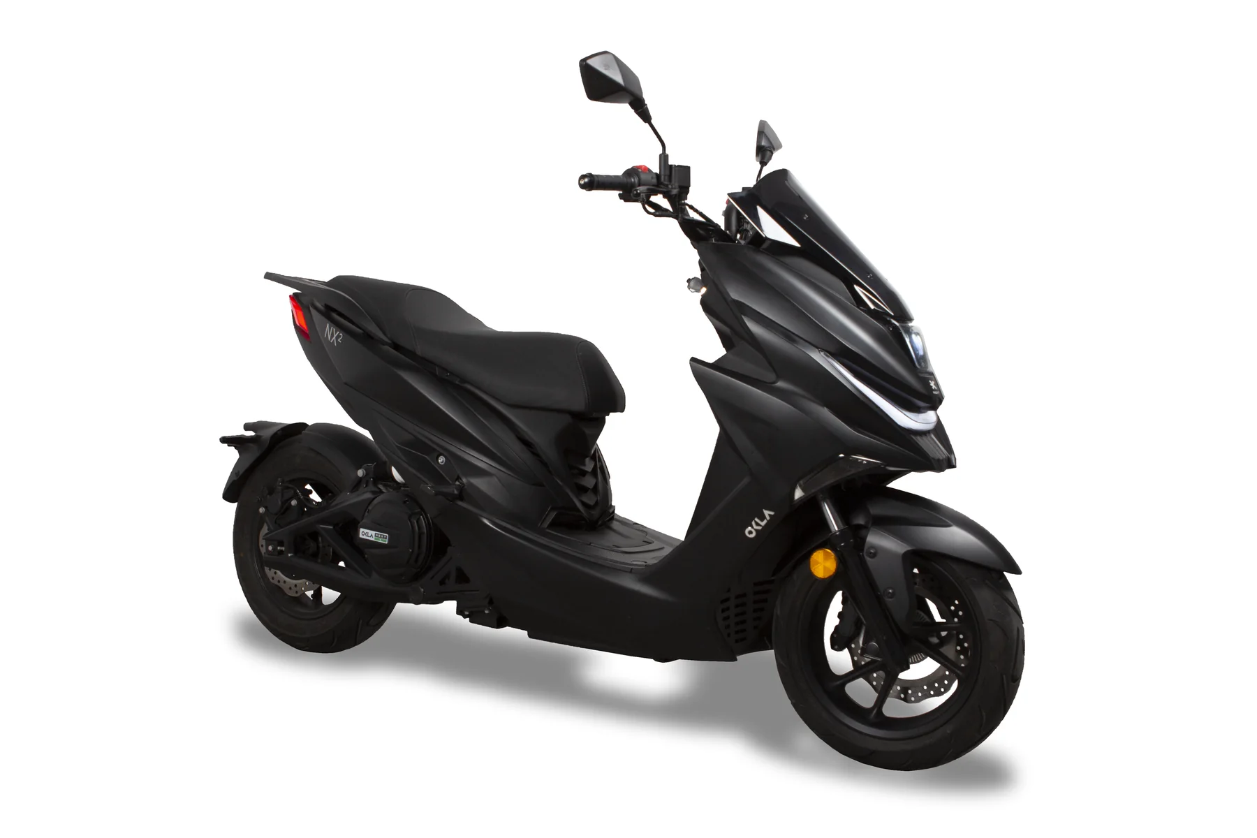NEXT NX2 in Schwarz, schräg von vorn