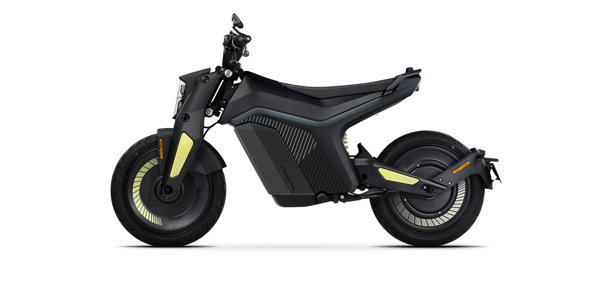 NAXEON I AM Pro in Stromboli Black – Hersteller-Produktansicht